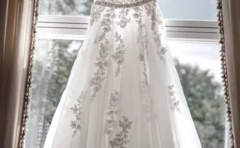 Az esküvői ruha tárolása és tisztítása a nagy nap után